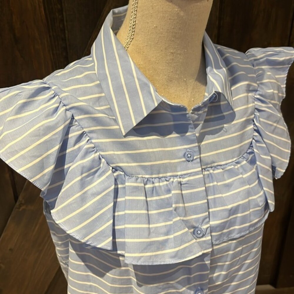 Who what wear blue and white stripped short sleeve frilly blouse - Picture 2 of 7